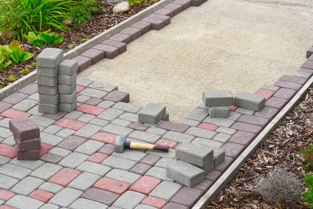 Best Driveway Borders and Edging Pavers in Rio Bravo, TX